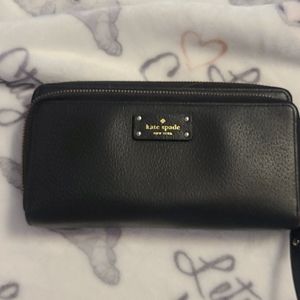 Kate Spade accordian wallet